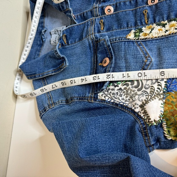 Love tree denim jacket hand sewn by joeys_fab_finds - Picture 8 of 12